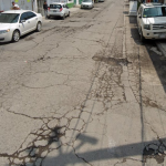Vecinos de San Agustín en Ecatepec informan sobre el exceso de baches.